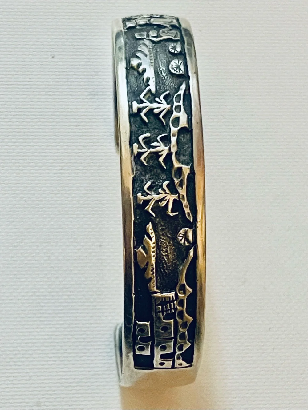 VTG NATIVE AMERICAN Navajo storyteller STERLING cuff bracelet 24 G Sz 6.75-7